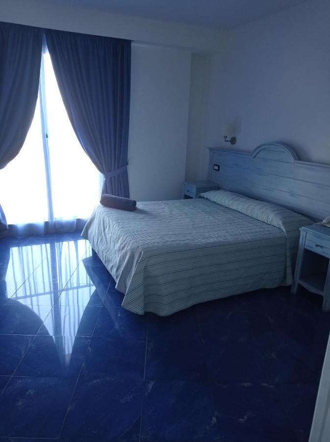 Blue Moon Hotel Pantelleria Exteriér fotografie