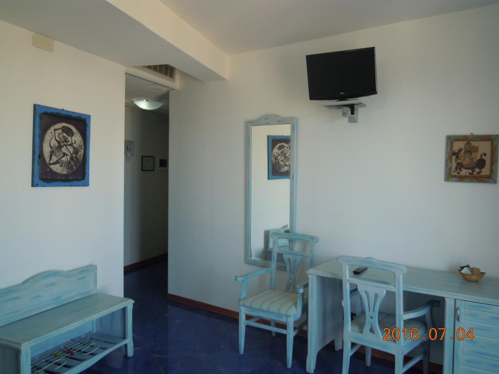 Blue Moon Hotel Pantelleria Exteriér fotografie