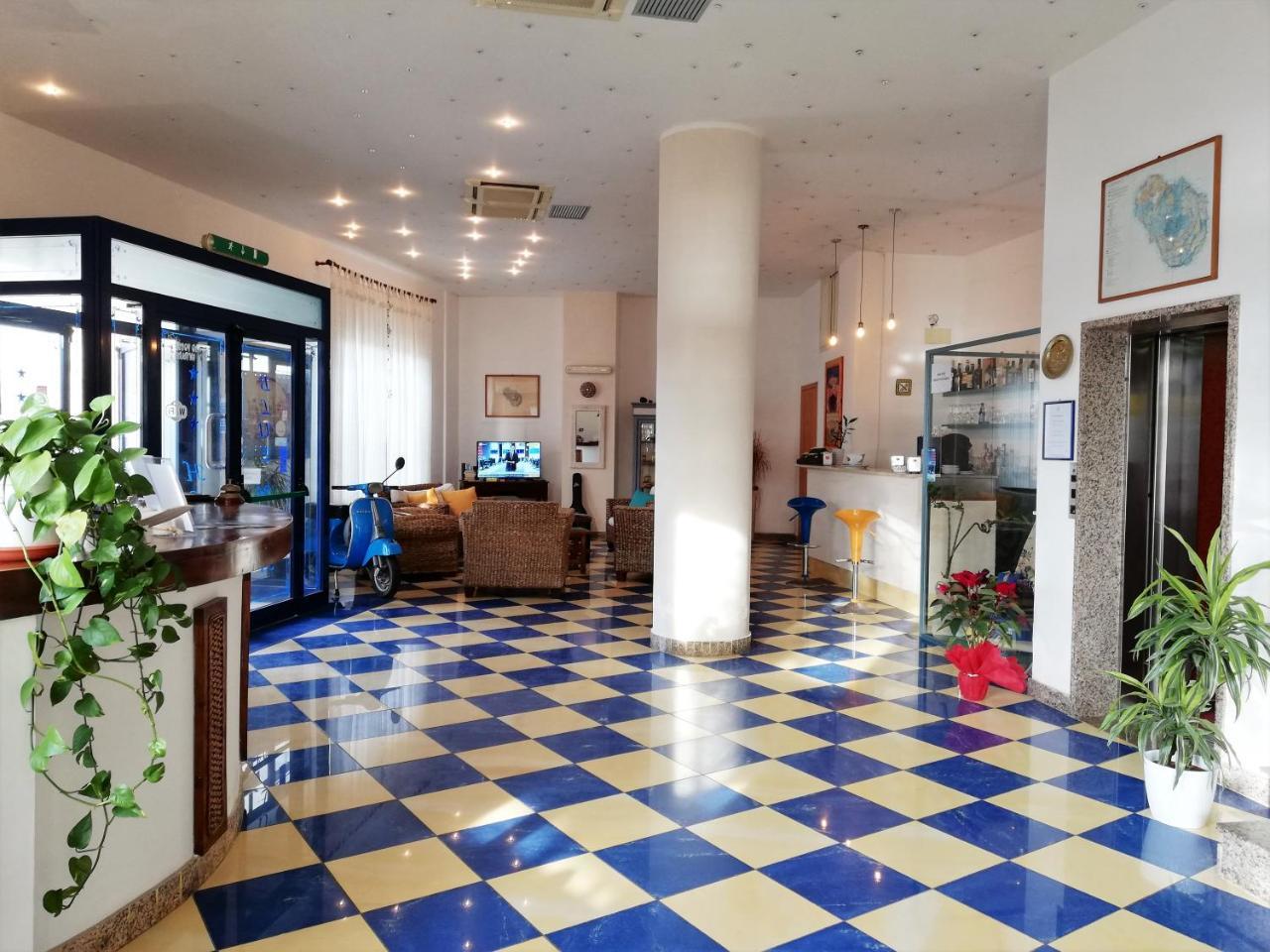 Blue Moon Hotel Pantelleria Exteriér fotografie