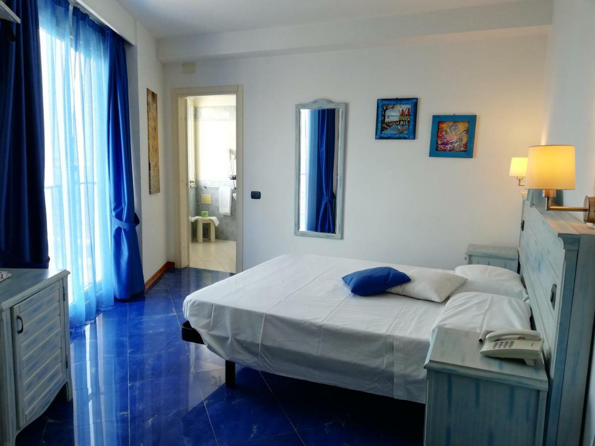 Blue Moon Hotel Pantelleria Exteriér fotografie